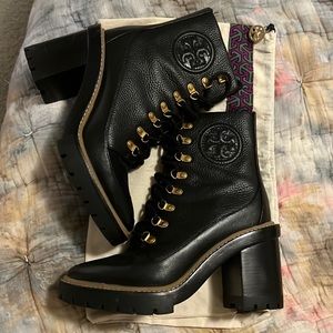Tory Burch Boots Black/Gold